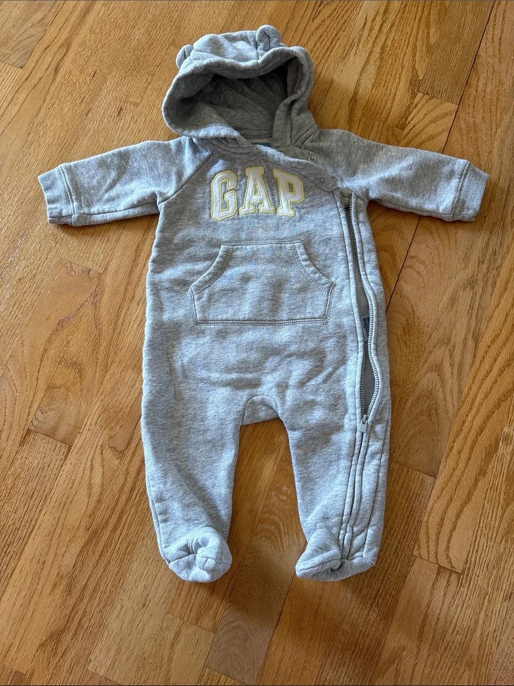 GAP One Pieces Hooded Bear Onesie Size 3-6 Months